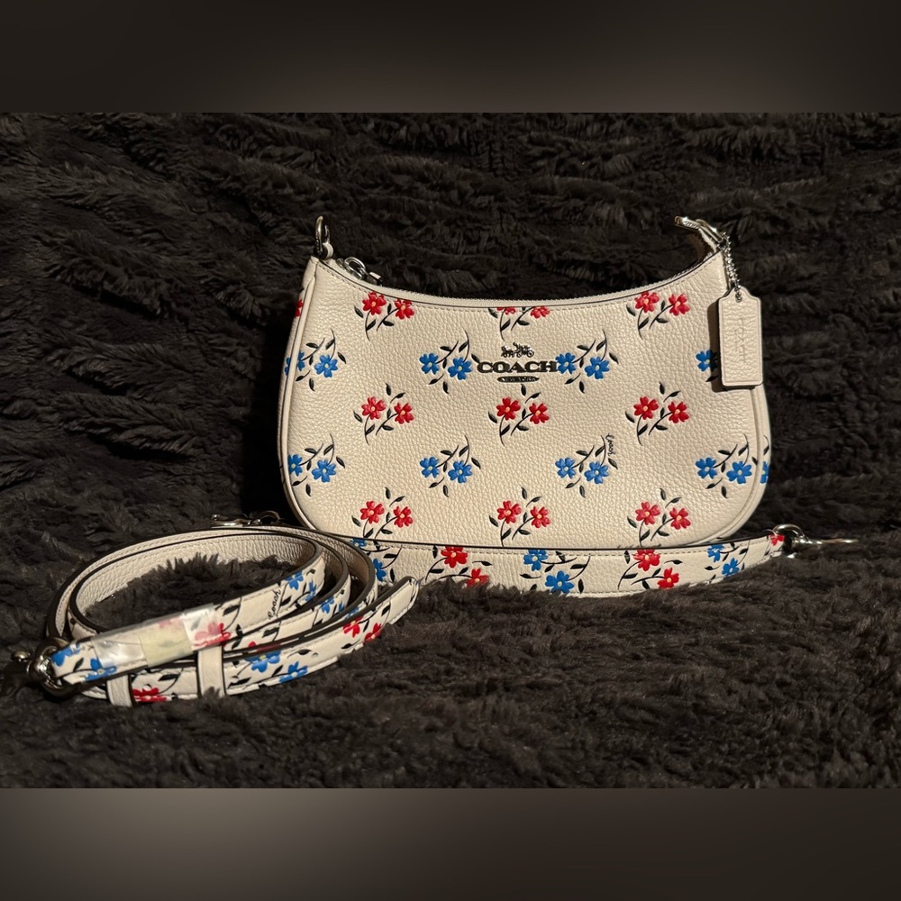 Coach NWOT Teri Shoulder Bag with Floral Print - in chalk, red and blue flowers - Picture 3 of 10
